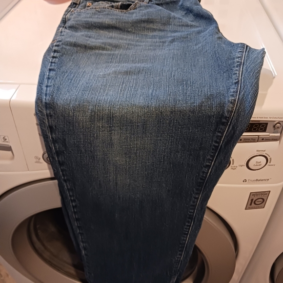 Levi's Plus Size Boyfriend Jeans 👖 - Picture 2 of 13